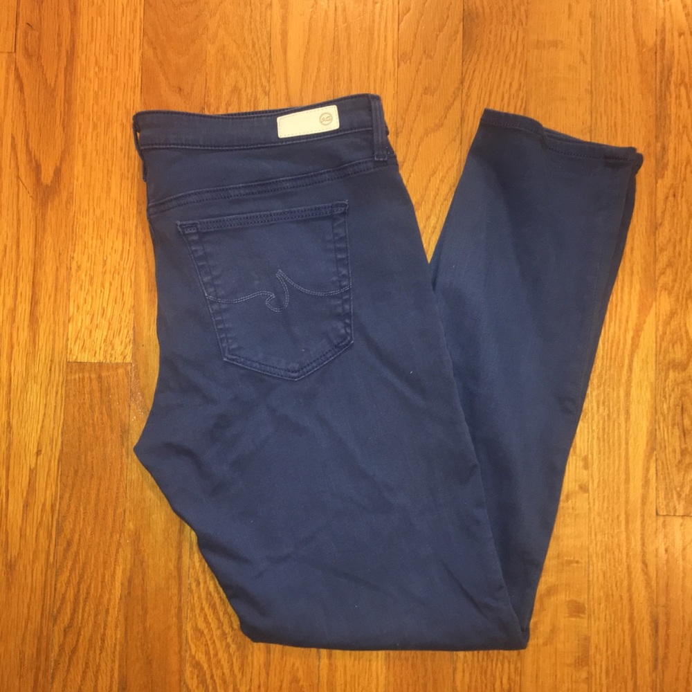 AG Denim “The Stevie Ankle” / slim straight ankle